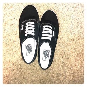 Women’s Vans size 7.5